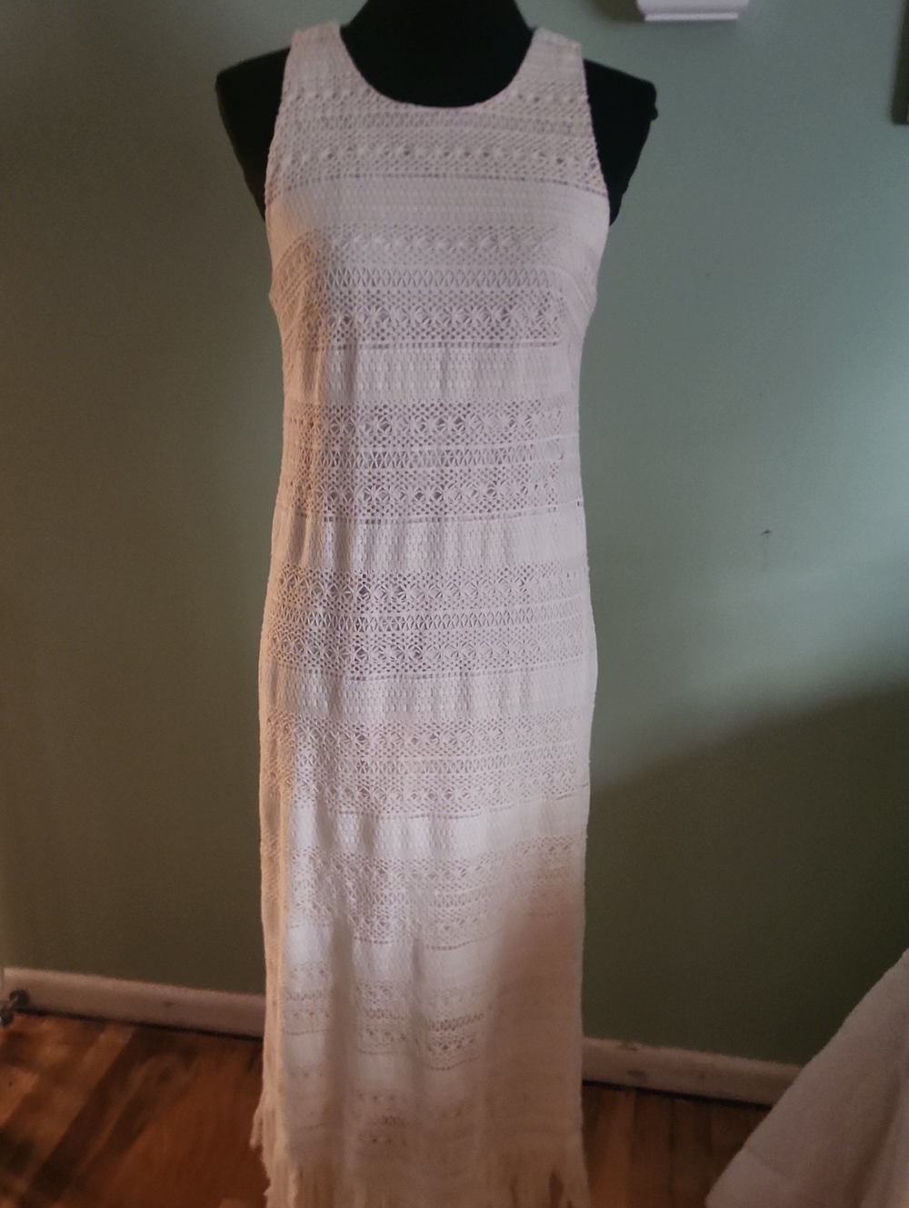 London Times Sleeveless Crochet Maxi Dress in Cream